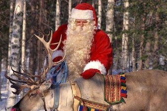 Американский Санта-Клаус залетел в российские города