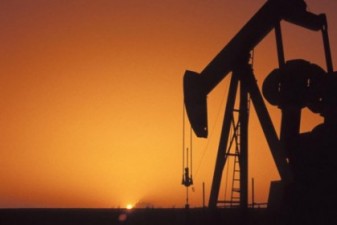 Саудиты ожидают в 2015 году цены на нефть на уровне $80