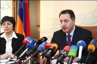 Minister: Number of tourists to Armenia grows 15% in 2014