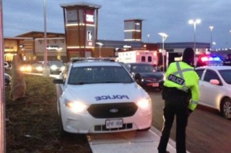 Unidentified person opens fire in Ottawa shopping centre, one injured