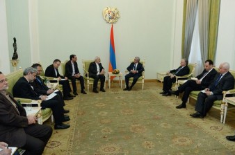 Armenian president, Iranian FM discuss cooperation prospects