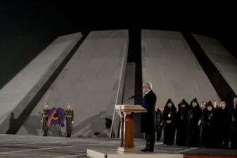 Президент Армении зачитал текст Всеармянской декларации к 100-й годовщине Геноцида армян