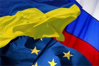 Евросоюз введет дополнительные санкции в связи с обострением ситуации в Украине