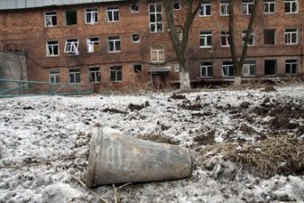 В Дебальцево продолжаются обстрелы, погибли 12 человек