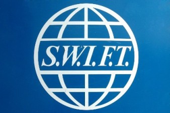 Российские банки могут отключить от системы SWIFT