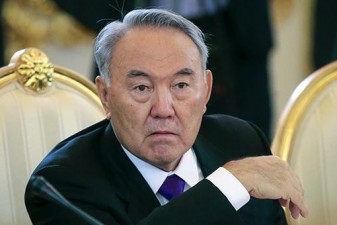 Назарбаев назначил досрочные президентские выборы на конец апреля