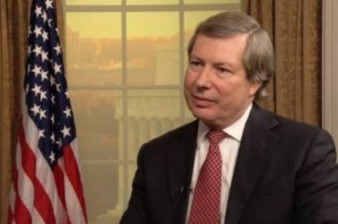 James Warlick discusses Karabakh settlement with ANCA members