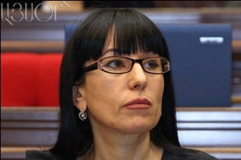 Наира Зограбян избрана новым руководителем партии "Процветающая Армения"