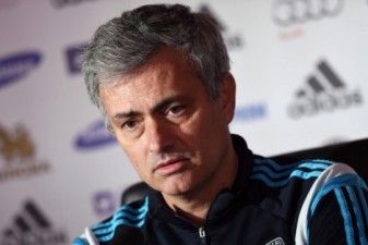 Chelsea earn bonuses only if they win Champions League, says José Mourinho