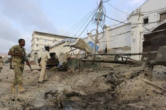 Сомалийские военные взяли под свой контроль отель в Могадишо
