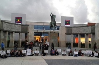 Silent protest commemorating Armenian Genocide held in Montevideo