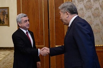 President Receives Kazakhstani ambassador to Armenia