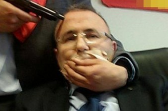 Թուրքիայի իշխող կուսակցության գրասենյակ ներխուժած զինված անձին ձերբակալել են