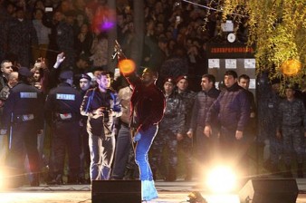 Завершилась поездка Ким Кардашян в Армению. «Это была безумная ночь»