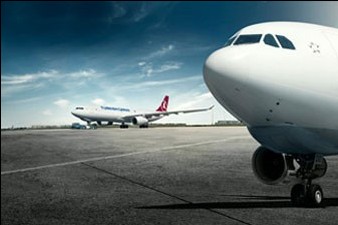 Самолет Turkish Airlines изменил курс из-за сообщения о бомбе на борту