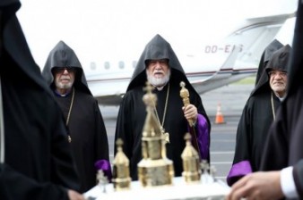 Католикос Великого Дома Киликийского доставил в Ереван останки жертв Геноцида армян