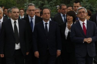 Президент Франции выступит с заявлением в мемориальном комплексе «Цицернакаберд»