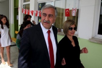 Leftist Akıncı wins north Cyprus election, seeking peace deal