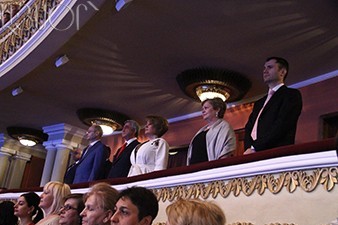 Президент Армении присутствовал на праздничном концерте в честь Дня труда