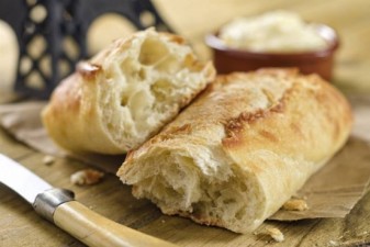 «Քարֆուրի» ու «Երևան սիթիի»  մրցակցության արդյունքում «ֆրանսիական հացն» էժանացել  է