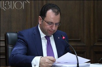 В.Саркисян: В 2014 году президенту Армении было представлено на подпись 489 законов