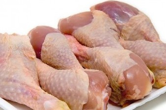 Մանկապարտեզներին փչացած հավի միս մատակարարողը տուգանվեց 500 հազար ՀՀ դրամի չափով