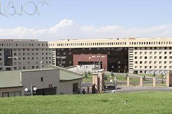 ВС Армении проводят многоуровневые командно-штабные учения