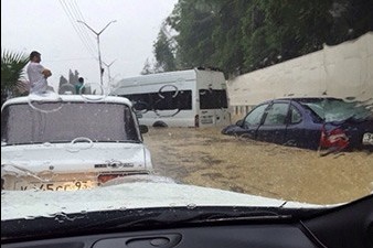 В Сочи из-за наводнения введен режим ЧС