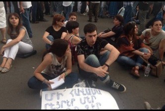 «Жаманак»: В Сисиане началась бессрочная акция протеста молодежи