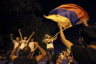 Russian Officials See 'Color Revolution' in Armenia. It's not Ukrain. Moscow Times