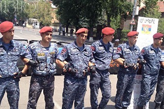 Police intend unblock Yerevan’s Baghramyan Avenue