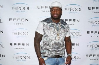 50 Cent flashes huge $5,000 wad of cash