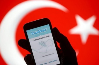 Turkish court blocks Twitter, issues media ban over Suruç bombing