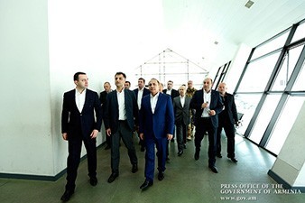 Հովիկ Աբրահամյանը Վրաստանի վարչապետի հետ այցելել է վրաց-ռուսական սահմանին գտնվող սահմանային անցակետ