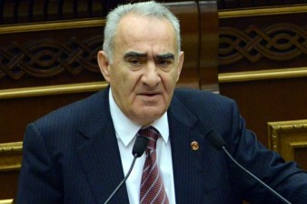 «Жоховурд»: Галуст Саакян занят обеспечением «явки» депутатов в парламент