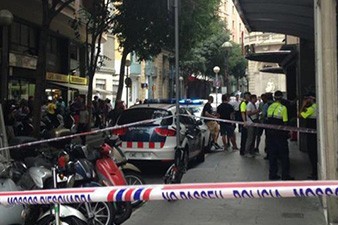 Неизвестные открыли стрельбу у отеля в центре Барселоны: есть пострадавшие