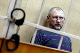 Экс-депутат Госдумы Глущенко приговорен к 17 годам колонии по делу об убийстве Старовойтовой