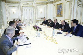 В правительстве Армении состоялось совещание по вопросам экономического развития