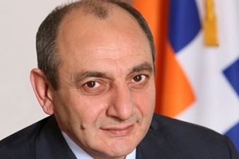Президент Нагорного Карабаха поздравил президента Абхазии с Днем освобождения
