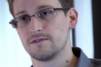 Сноуден рассказал, как его вербовали в ФСБ