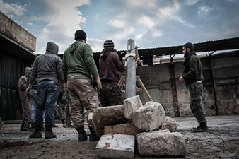 Сирийская армия оттесняет террористов к границе Турции