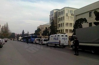 В столкновении полиции с верующими в Баку погибло восемь человек
