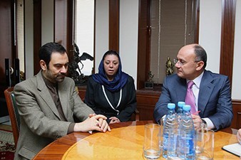 Министр обороны Армении встретился с новоназначенным послом Ирана