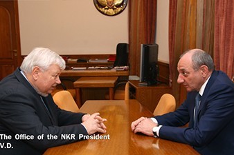 Президент НКР обсудил с Анджеем Каспшиком ситуацию на линии соприкосновения