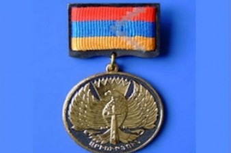 Военнослужащий Симон Чавршян посмертно награжден медалью "За боевые заслуги"