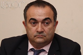 Теван Погосян: Большая часть населения Армении оппозиционно настроена ко всему, в том числе и оппозиции