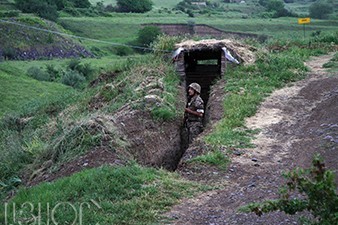 В зоне карабахского конфликта в ночь на 4 мая сохранилась напряженность