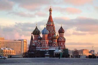 Кремль: Возрождающаяся Россия никому не угрожает