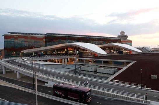 Рейс из Стамбула прибыл в Ереван