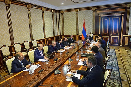 Президент Армении провел совещание по вопросу реализации судебно-правовых реформ